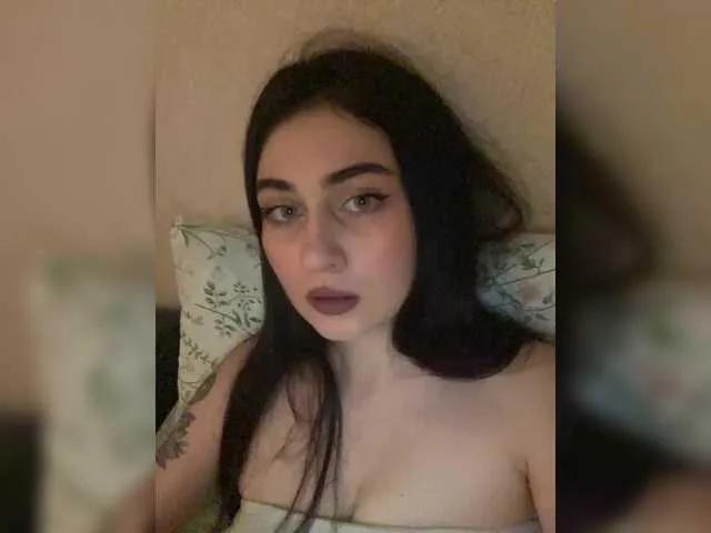 Offline BabyMilia717 on BongaCams