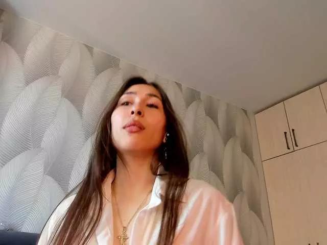 Bambiiiii on BongaCams 