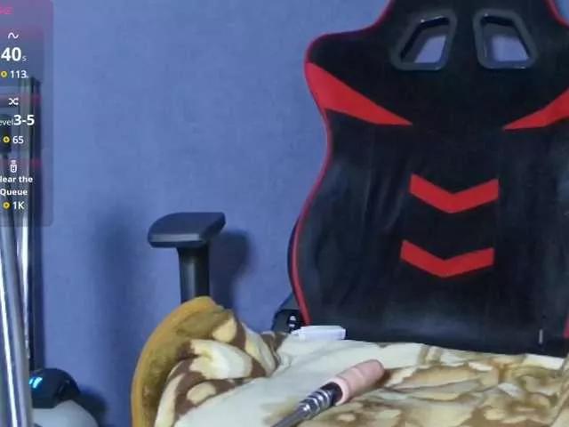 BattyHils on BongaCams 