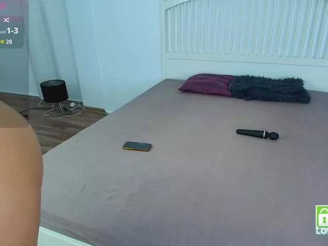 Bella-Amour on BongaCams 