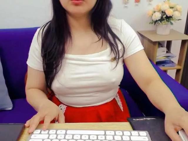 Bella6868 on BongaCams 