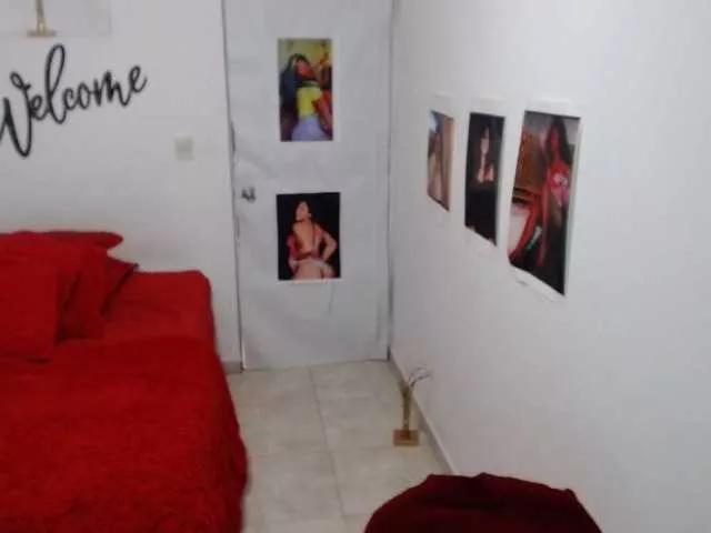 Bellacrespa on BongaCams 