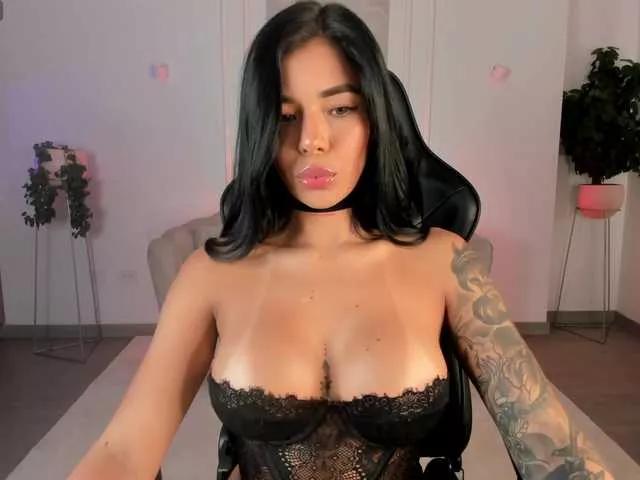 BellaRossi on BongaCams 