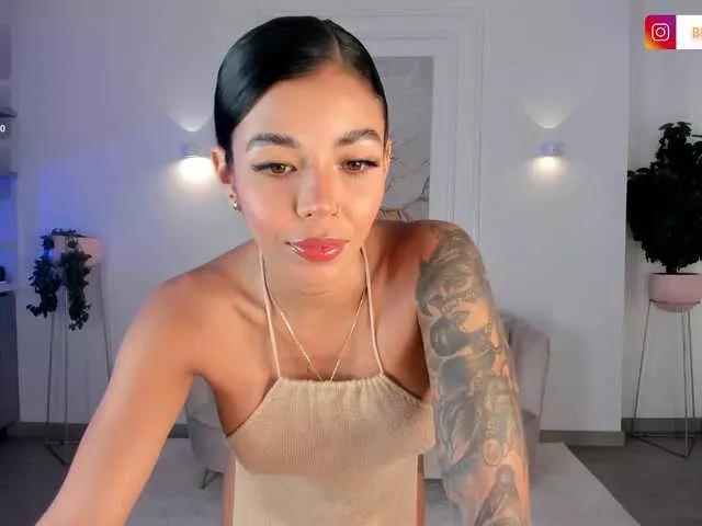 BellaRossi on BongaCams 