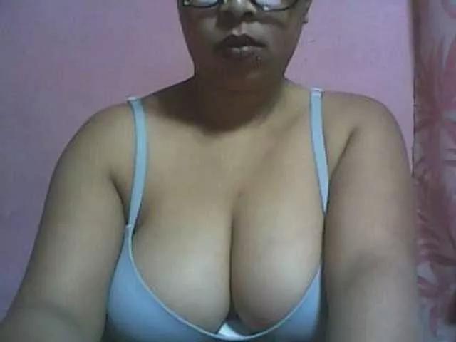 big-asssexy on BongaCams