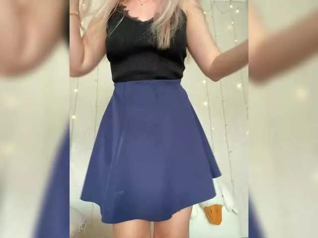 BitingKITTY on BongaCams 