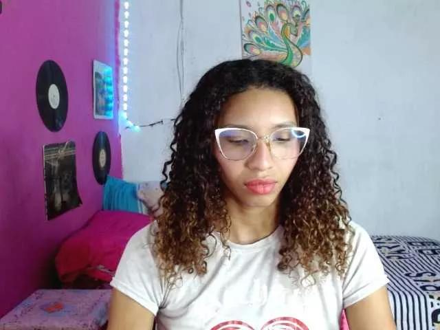 Freechat blessedperverse on BongaCams