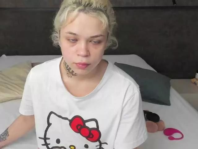 blondymee on BongaCams 