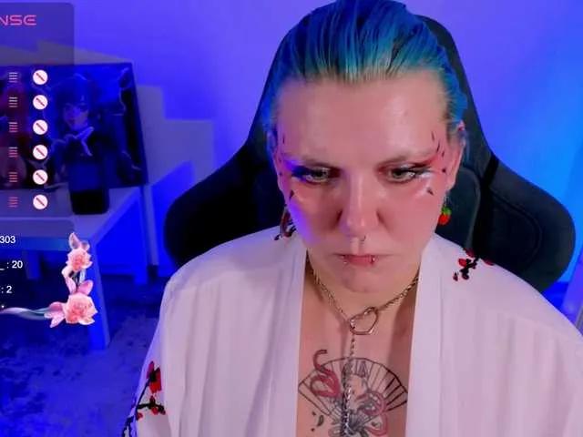 bluelunaray on BongaCams