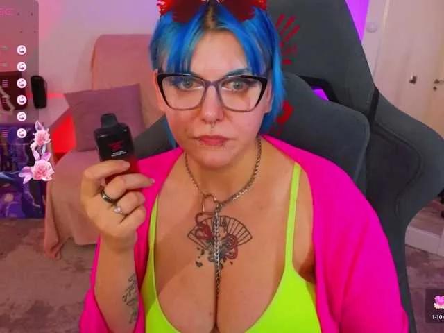 bluelunaray on BongaCams