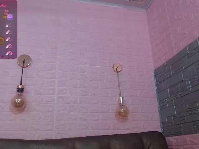 bombom-24 on BongaCams 