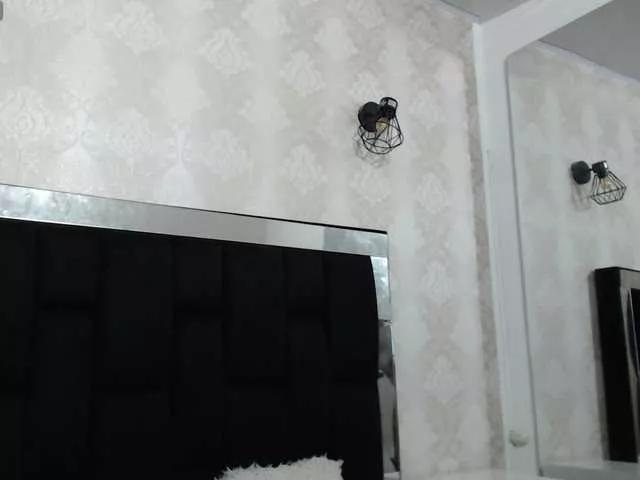 bombom-24 on BongaCams 