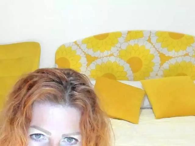 BritishPenelope on BongaCams 