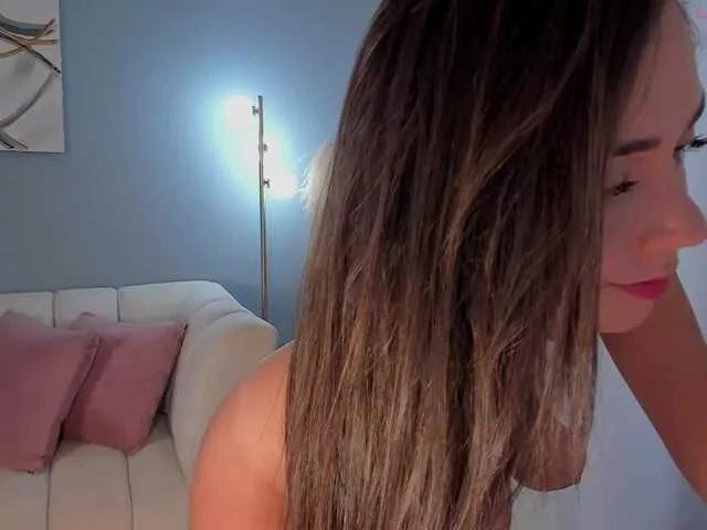 BrookeMiller on BongaCams 