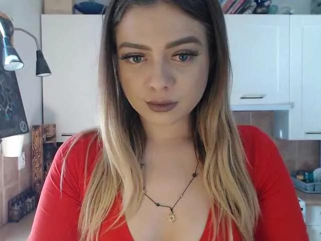 BuffyFire on BongaCams 