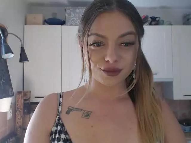 BuffyFire on BongaCams 