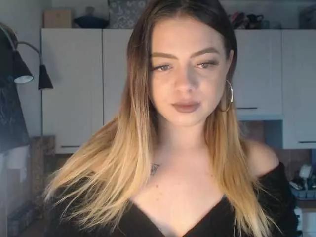 BuffyFire on BongaCams 