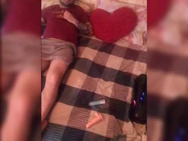 Buyticouples on BongaCams 