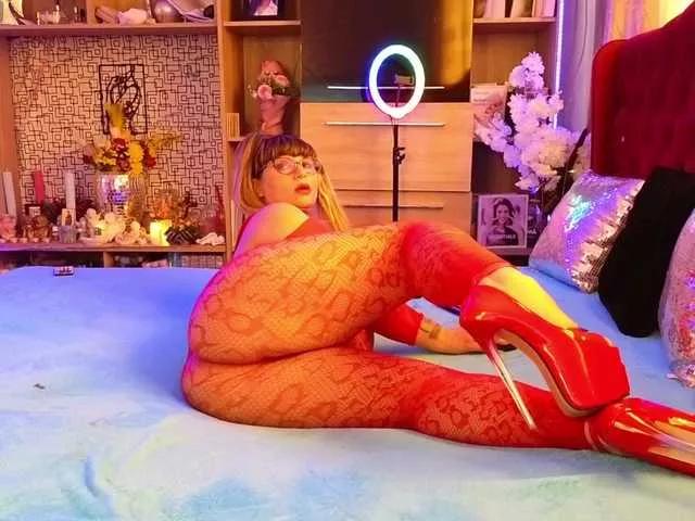 CandyBigbooty on BongaCams 