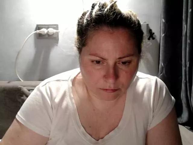 candycream74 on BongaCams 