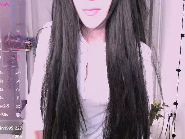 CaraMays on BongaCams 