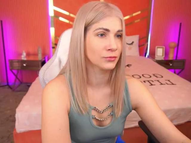 CassandraGood on BongaCams 