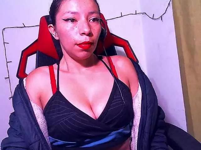 CatalinaDeColombia21 on BongaCams 