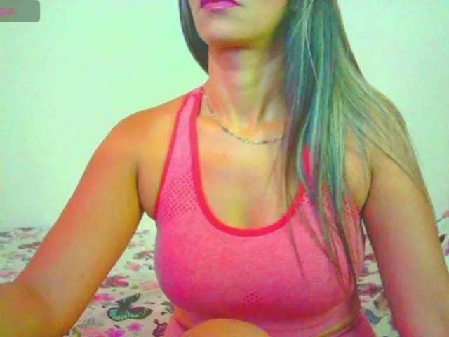 Freechat Celestee-1 on BongaCams