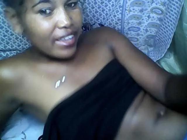 Freechat chaimah on BongaCams