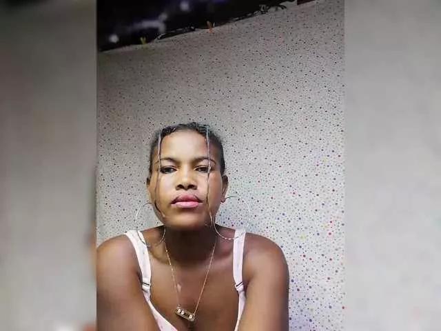 Freechat chaimah on BongaCams