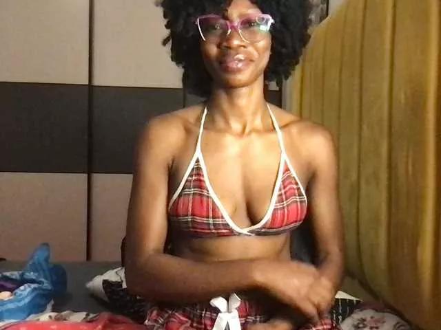 chocopetite on BongaCams 