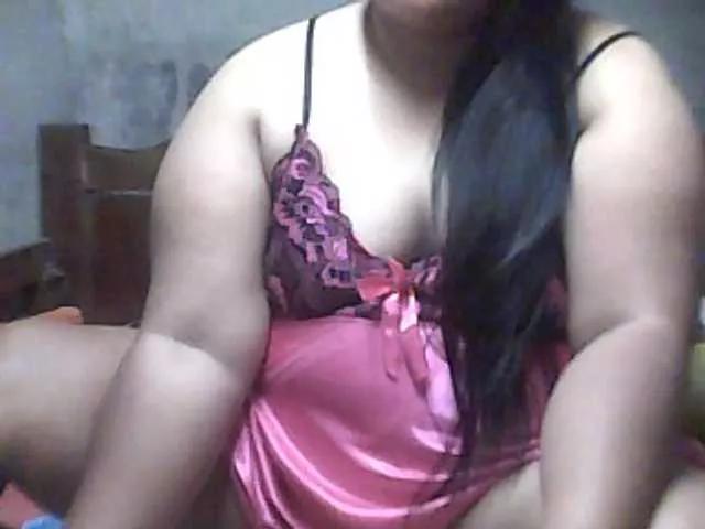 Chubbylecious on BongaCams 