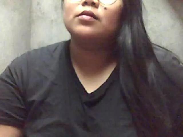 Chubbylecious on BongaCams 