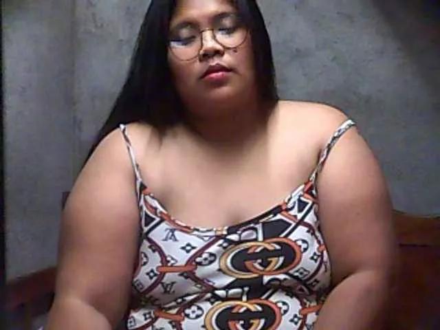 Chubbylecious on BongaCams 