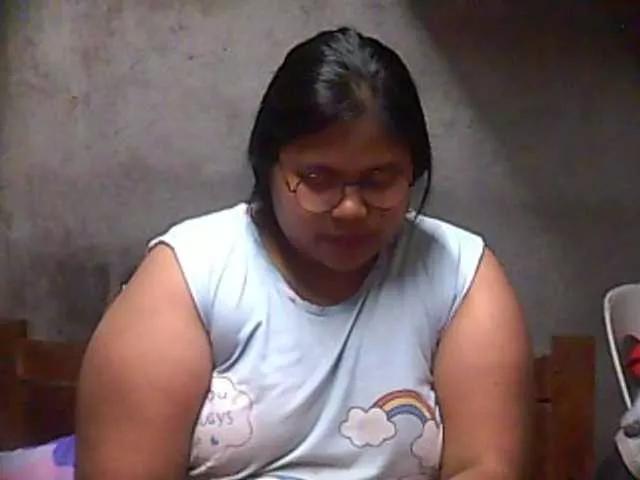 Chubbylecious on BongaCams 