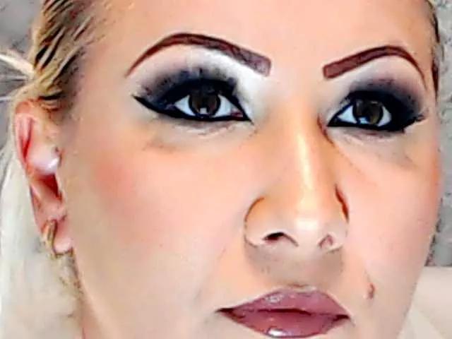 ClaudieTaylon on BongaCams