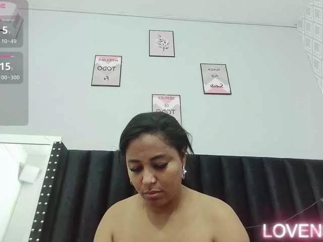 colombiamommy on BongaCams 