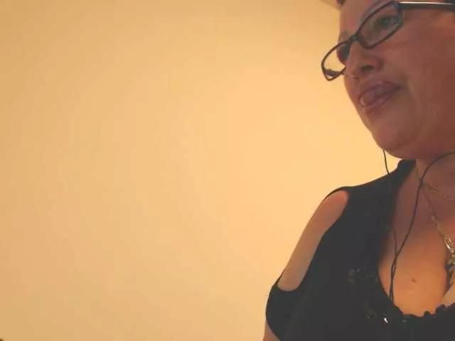 Connyat99 on BongaCams 