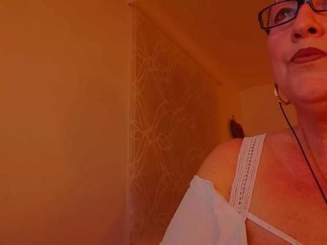 Connyat99 on BongaCams 