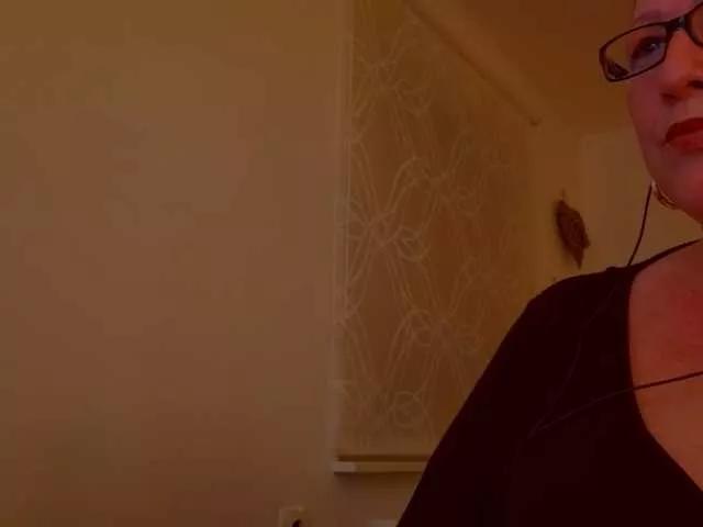 Connyat99 on BongaCams 