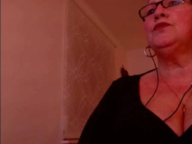 Connyat99 on BongaCams 