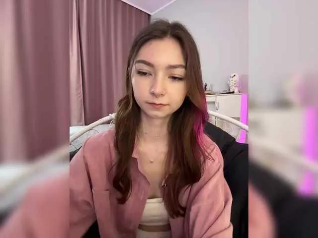 CrazyAleona on BongaCams 
