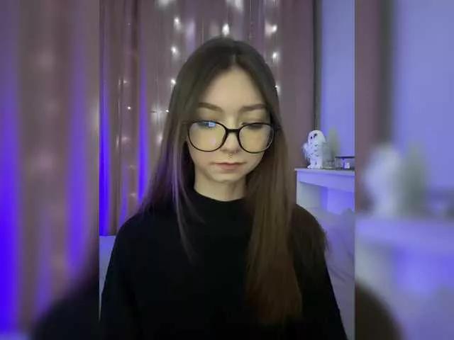 CrazyAleona on BongaCams 