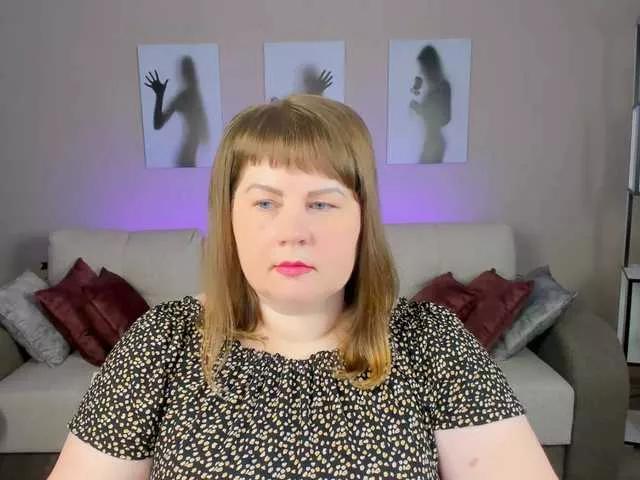 CrystalStar on BongaCams 