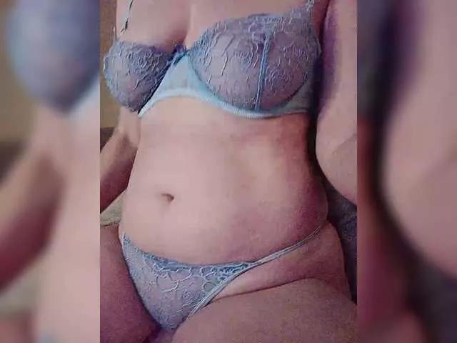 CuteGloria on BongaCams 