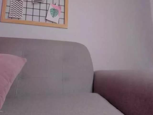 cutte-hanna18 on BongaCams 