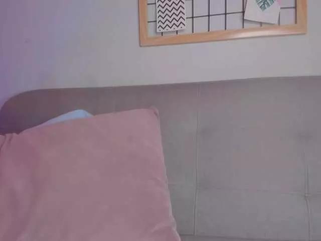 cutte-hanna18 on BongaCams 