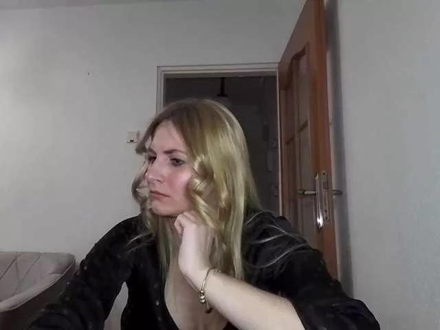 DagmarieFoxy on BongaCams 