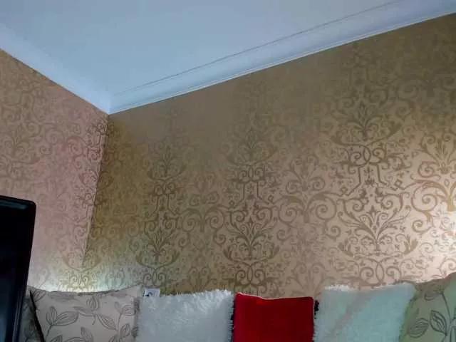 DanaKareninaxxx on BongaCams 