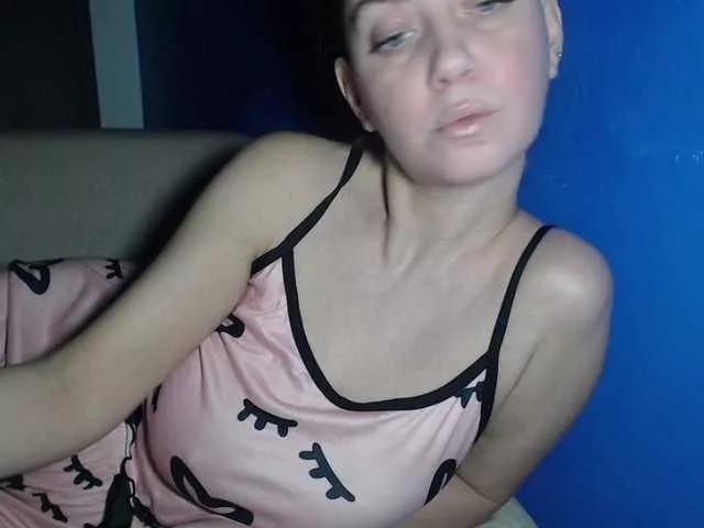 DanielleReys on BongaCams 